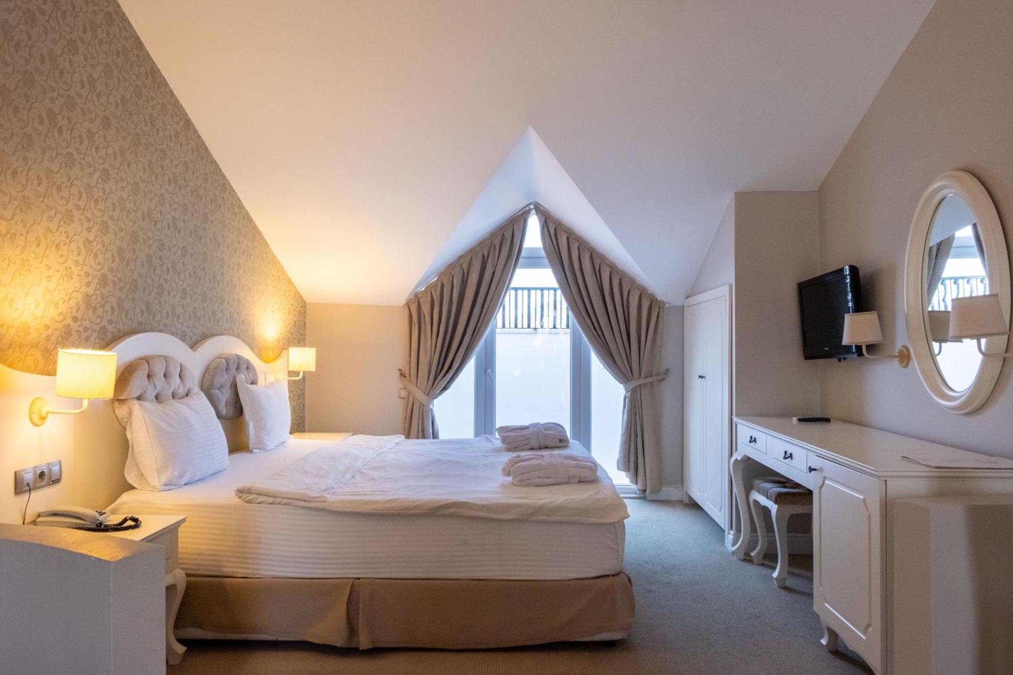 Pinehill Hotel & Suites Ölüdeniz Dış mekan fotoğraf